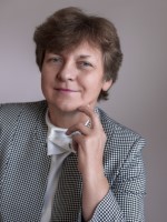 Mariola Madej - zdjęcie portretowe
          